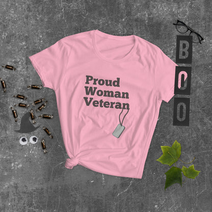 Proud Woman Veteran t-shirt